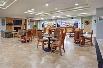 Holiday Inn Express Hotel & Suites Vacaville
