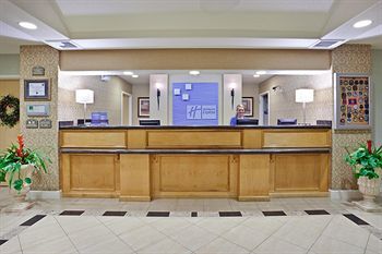 Holiday Inn Express Hotel & Suites Vacaville