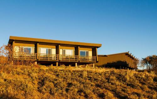 Hotel Far View Lodge