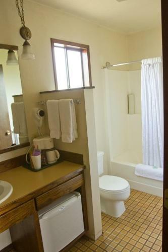 Posada Islands Inn