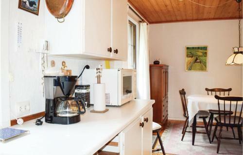 Four-bedroom Holiday Home In Vejbystrand