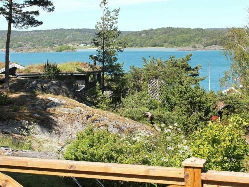 Two-bedroom Holiday Home In Hj�lteby 1