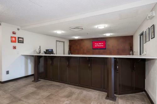 Hotel Red Roof Inn Plus+ & Suites Opelika
