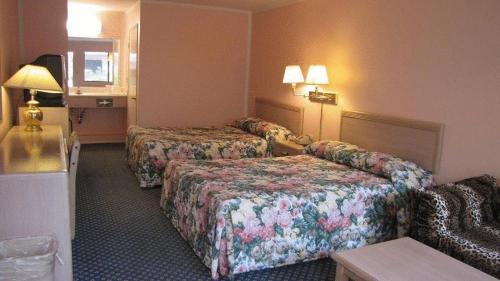 Motel Nisei Inn