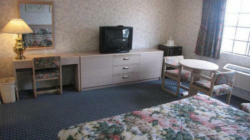 Motel Nisei Inn