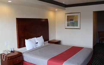 Motel 6 Gardena