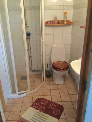 B&B Hann�sa G�rd