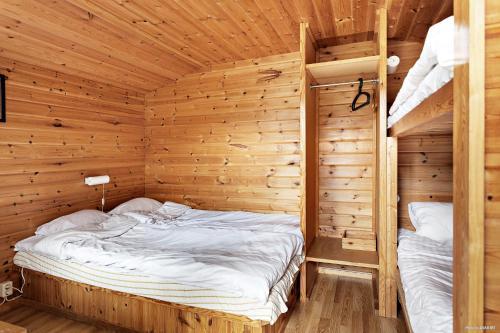 First Camp M�lle-h�gan�s