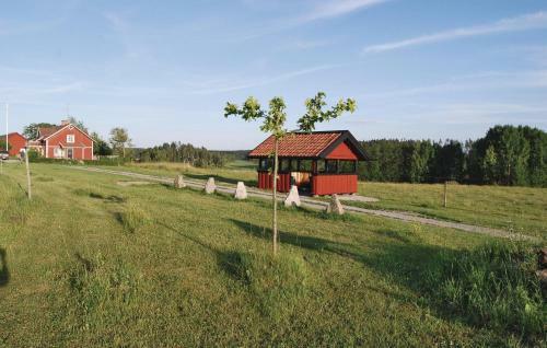Two-bedroom Apartment In Malmkoping