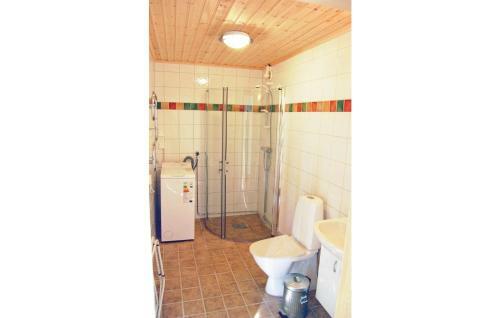 Two-bedroom Apartment In Malmkoping