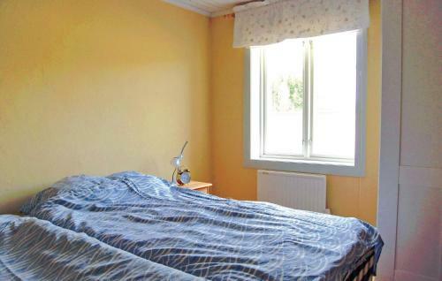 Two-bedroom Apartment In Malmkoping