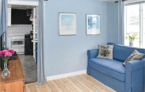 Three-bedroom Holiday Home In Odeshog