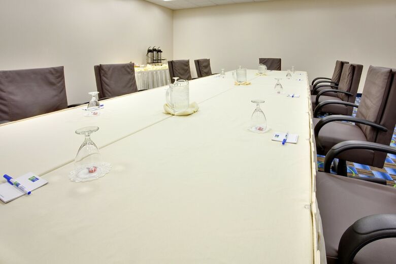 Holiday Inn Express Hotel & Suites Williamsport
