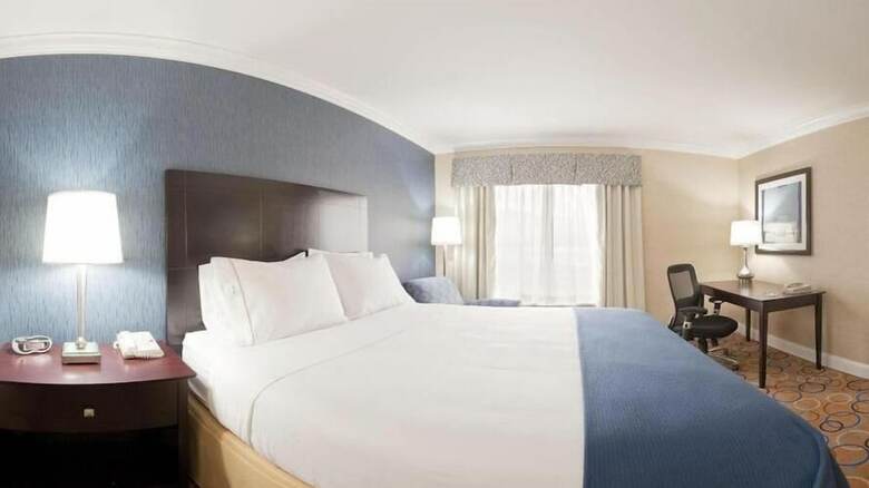 Holiday Inn Express Hotel & Suites Williamsport