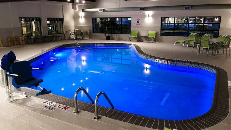 Holiday Inn Express Hotel & Suites Williamsport