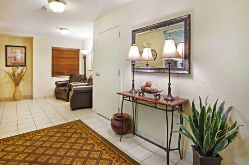 Hotel Sonesta Simply Suites Knoxville
