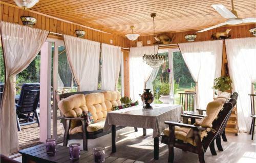 Three-bedroom Holiday Home In Fagelmara