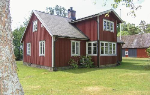 Four-bedroom Holiday Home In Lidhult