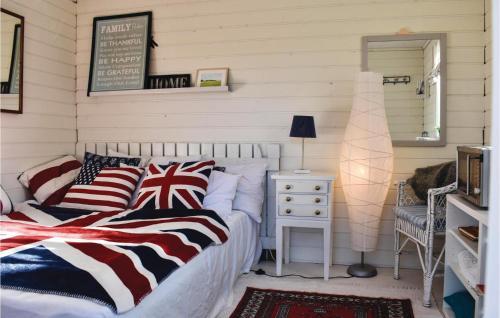 Three-bedroom Holiday Home In Yngsjo