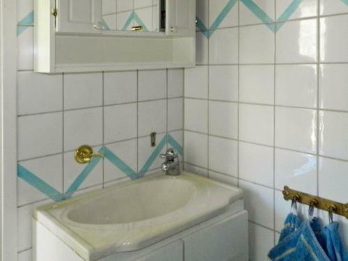 One-bedroom Holiday Home In Lysekil 8