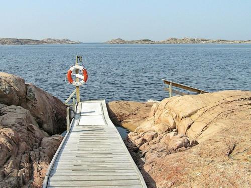 One-bedroom Holiday Home In Lysekil 8