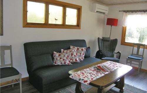 Two-bedroom Holiday Home Unnaryd With A Fireplace 05