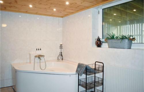 Two-bedroom Holiday Home In Simrishamn