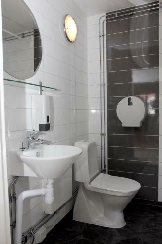 G�l� Havsbad - Holiday Cottages And Hostel