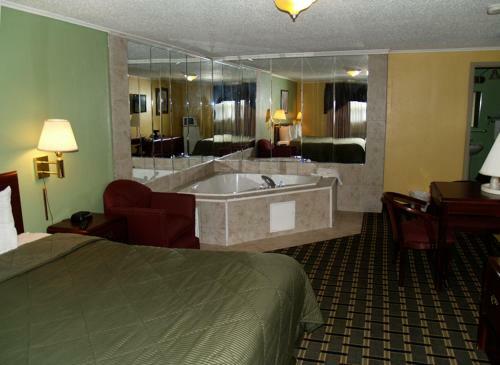 Motel Boulevard Inn