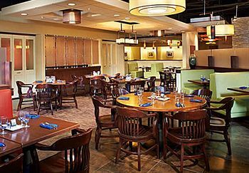 Hotel Buffalo Marriott Niagara