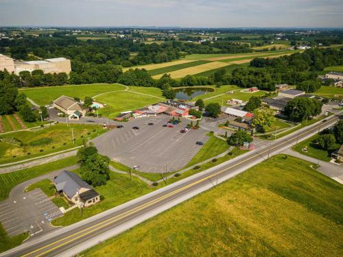 Hotel Hershey Farm Inn