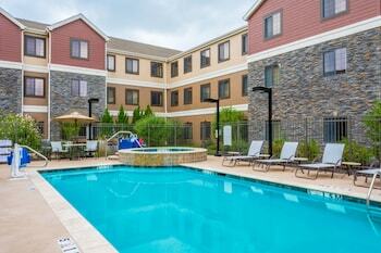 Hotel Staybridge Suites Kansas City-independence