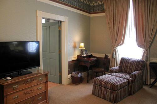 Beaumont Hotel And Spa