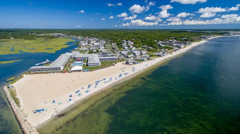 Hotel Red Jacket Beach Resort