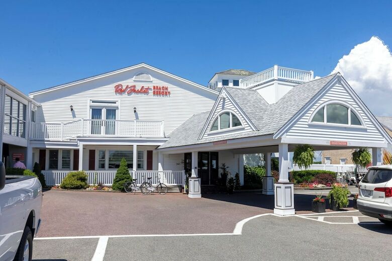 Hotel Red Jacket Beach Resort
