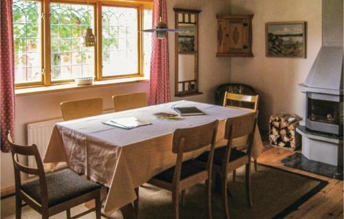 Two-bedroom Holiday Home In Alvdalen