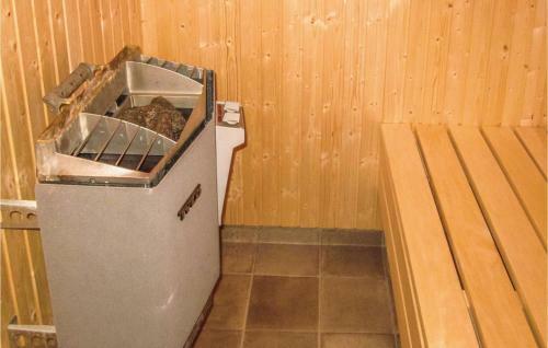Two-bedroom Holiday Home In Alvdalen