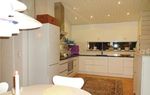 Two-bedroom Holiday Home In Listerby