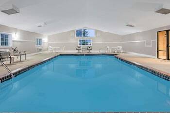 Hotel Baymont Inn And Suites Lawton