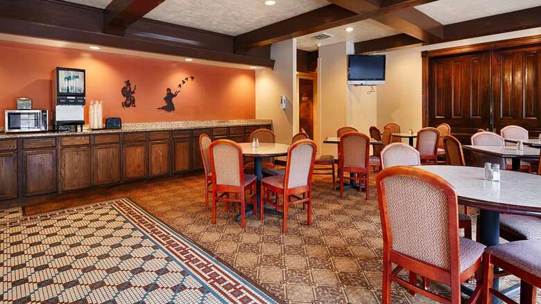 Best Western Plus Lawton Hotel And Convention Center