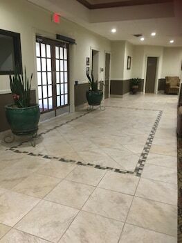 Best Western Plus Lawton Hotel And Convention Center