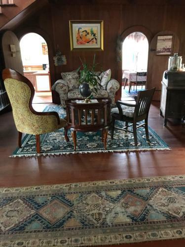Maureen's Bed And Breakfast