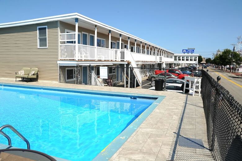 America's Best Value Inn Mt Royal Motel