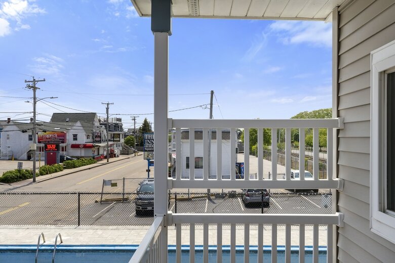 America's Best Value Inn Mt Royal Motel