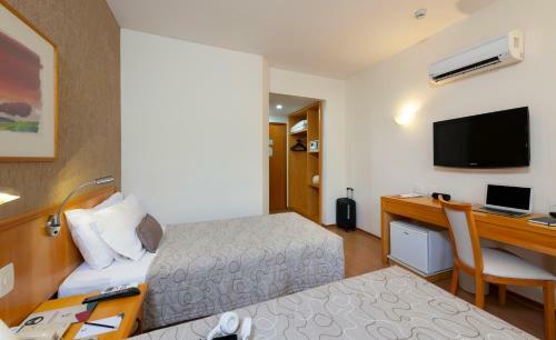 Matiz Bar�o Geraldo Hotel