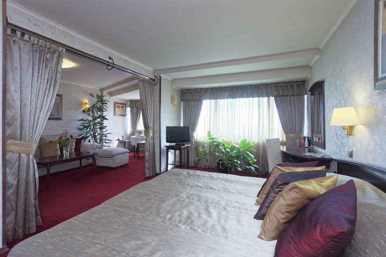 Hotel Capitol