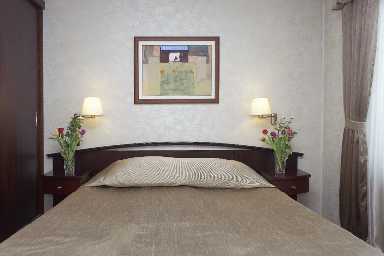 Hotel Capitol