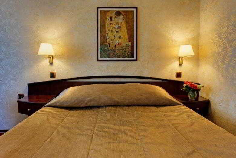 Hotel Capitol