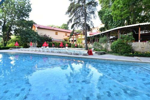 Hotel Estreya Palace