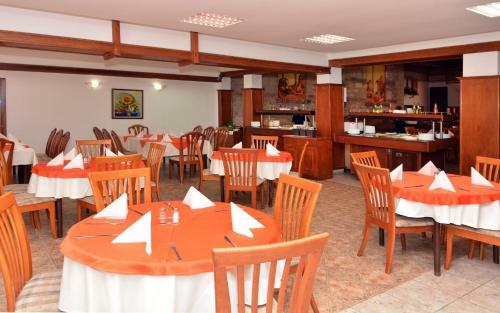 Hotel Estreya Palace